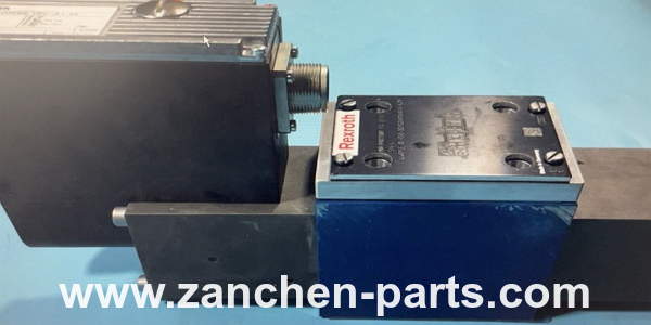 Rexroth R900775889 Proportional Directional Valve 4WRSE10V50-3X/G24K0/A1V-429